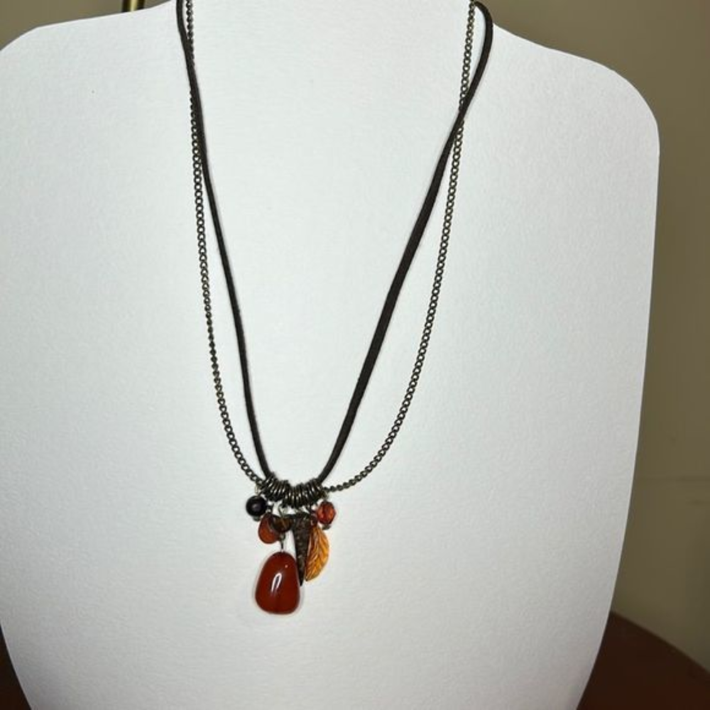 Suede/chain necklace‎ with multi hanging pendants